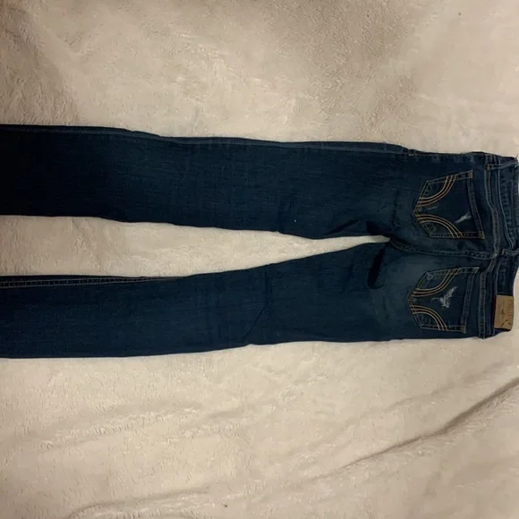 Skinny Ripped Jeans - Picture 3 of 3